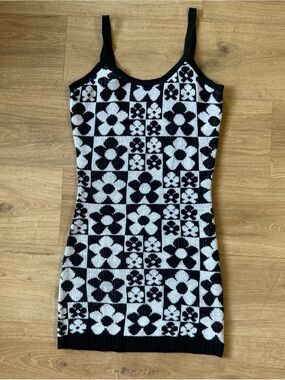 Stitch and Pine Black & White Floral Knit Tank Dress
